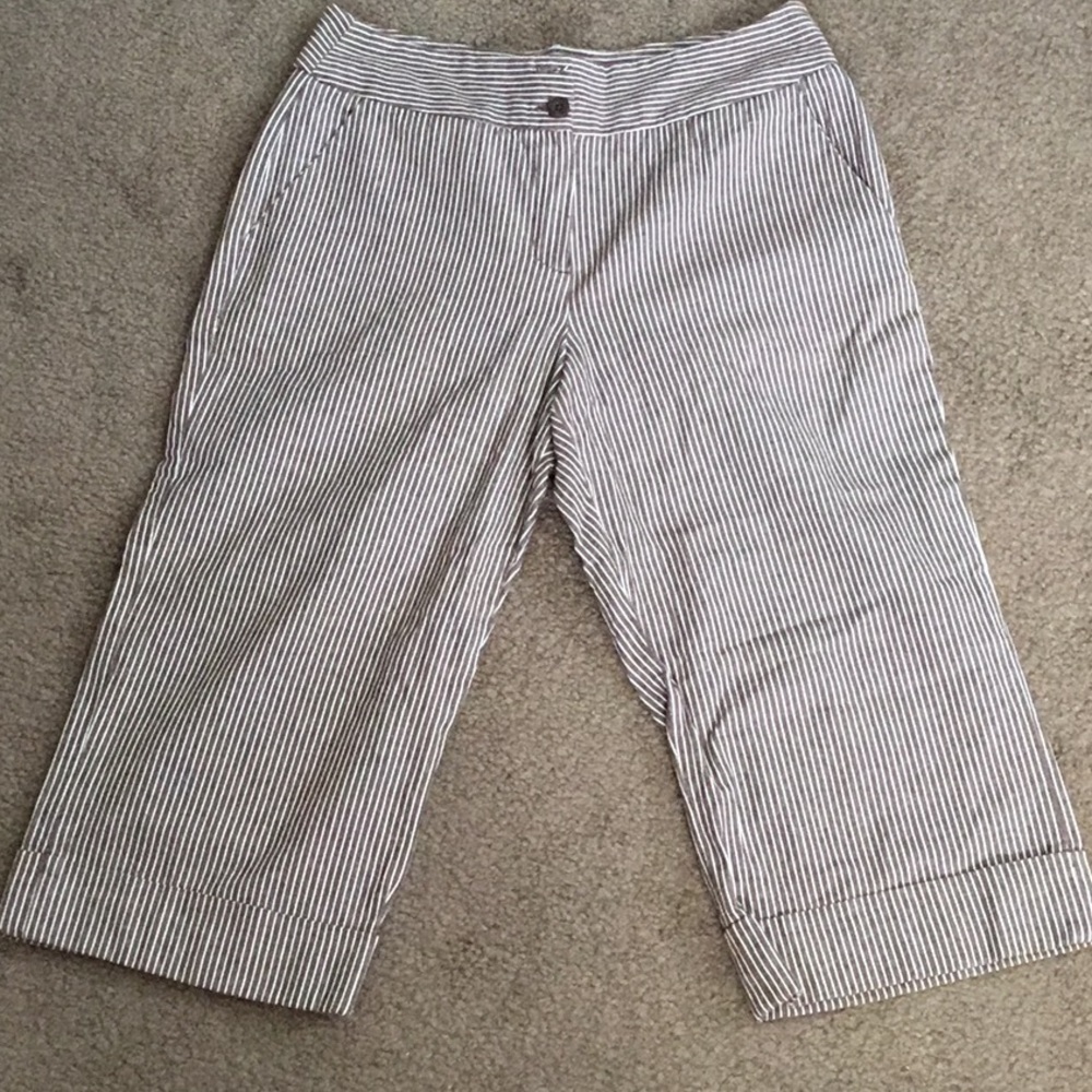 Y2K Brown/white striped preppy‎ style cropped /capri pants with cuffs  Size 12